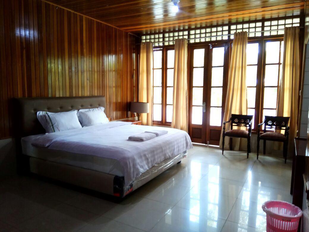 Alamanda Lokon Resort Tomohon Exterior photo